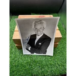 Bob Barker Signed 8x10 Autographed Photo – The Price Is Right Legend